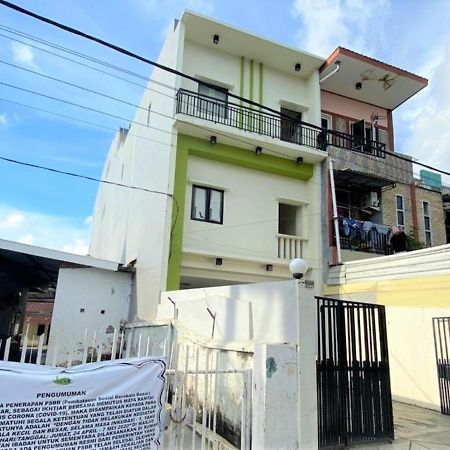 Guest House Onta Baru Makassar Exterior photo