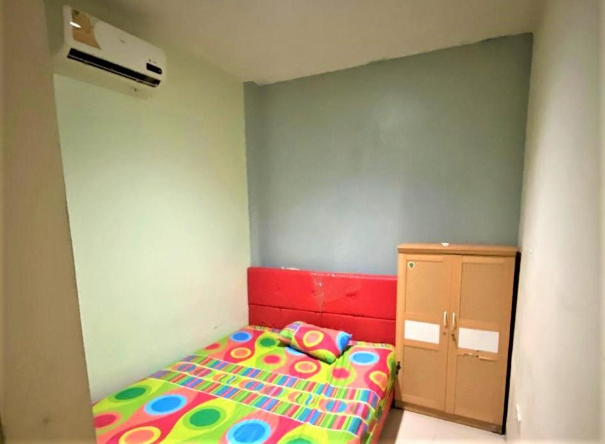 Guest House Onta Baru Makassar Exterior photo